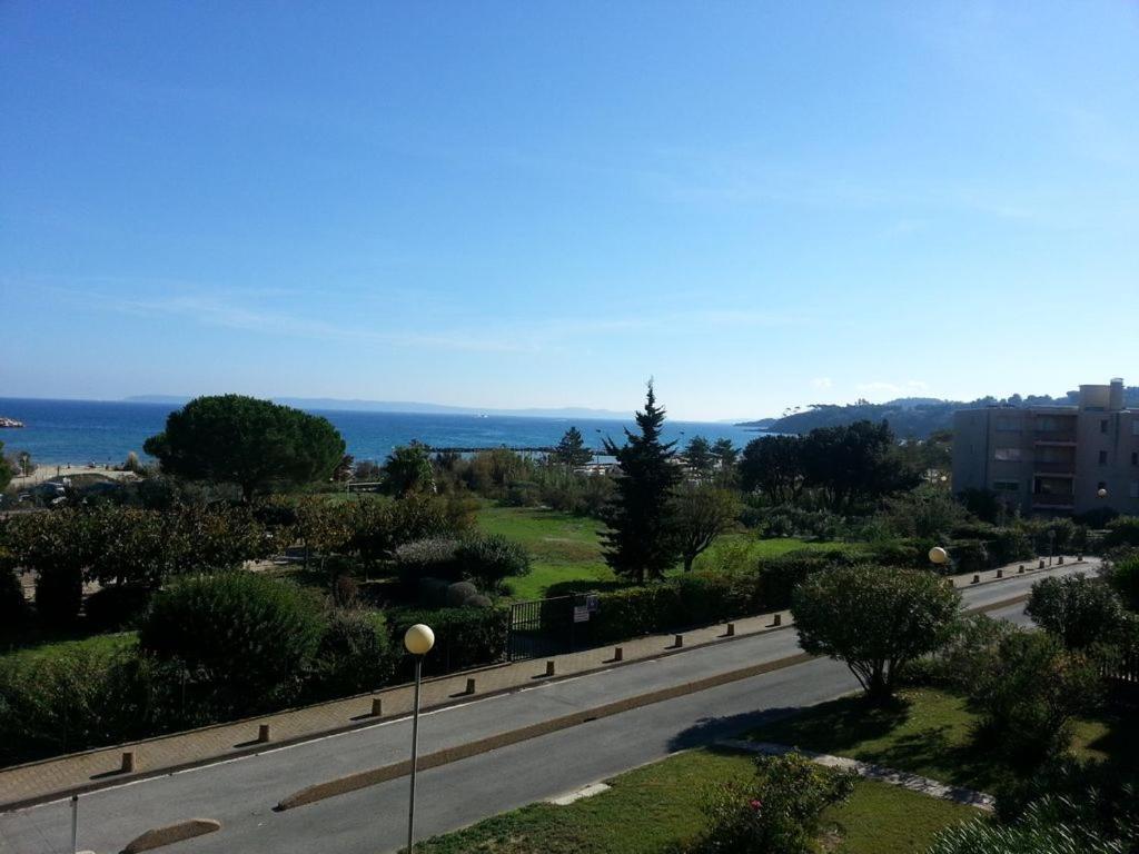 Flat Bormes-les-Mimosas Exterior foto